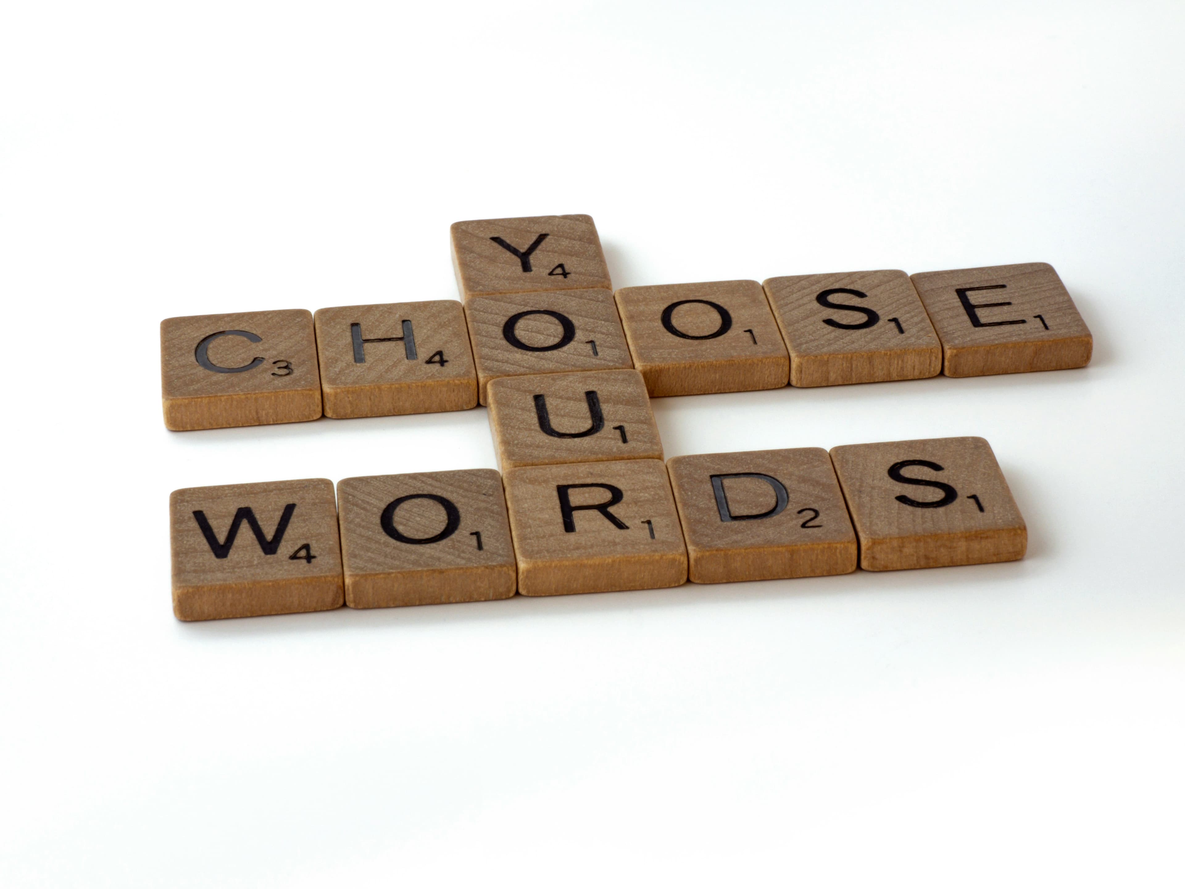 10 phrasal verbs esenciales para el inglés cotidiano
